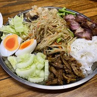 เมนูของร้าน ลาบเป็ดเมืองยศ