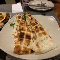 Nadimos สุขุมวิท 24