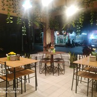 P&H Frog Porridge Restaurant