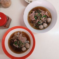 เมนูของร้าน ก๋วยเตี๋ยวเนื้อนครใน