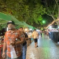 ถนนคนเดิน เพชรบุรี