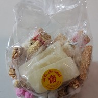 เมนูของร้าน แต้จิ้นเส็ง เบเกอรี่ แต้จิ้นเส็ง เบเกอรี่