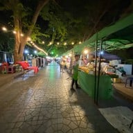 ถนนคนเดิน เพชรบุรี