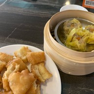 เมนูของร้าน หอมหมื่นลี้ บักกุ๊ดเต๋ หมูตุ๋นคำโต รัชดาภิเษก - สุทธิสาร - ลาดพร้าว (เพียง 5 km จากแยกห้วยขวาง) สุทธิสาร