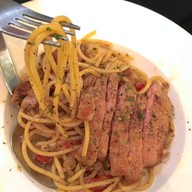 Pasta Hut Homemade หัวหมาก