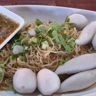 เมนูของร้าน ก๋วยเตี๋ยวเรือรุ่งรัตน์ รังสิตนครนายก 68