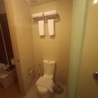 โรงแรมตรัง กรุงเทพ