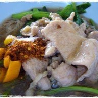 ราดหน้าดินแดงเจ้าอร่อย@หลังแฟลต5 ปากซ.ประชาสันติ ดินแดง