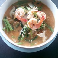 ราดหน้าหม้อดิน