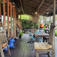 บรรยากาศ idyll Coffee & Garden
