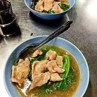 ราดหน้าดินแดงเจ้าอร่อย@หลังแฟลต5 ปากซ.ประชาสันติ ดินแดง