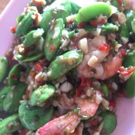 ครัวสี่เจ๊
