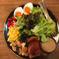 เมนูของร้าน Farm to Table ไฮด์เอาท์