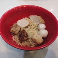 เมนูของร้าน ยู้ ลูกชิ้นปลาเยาวราช เยาวราช