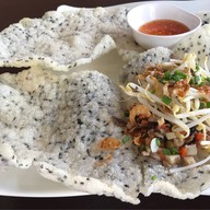 แอนแหนมเนือง ระยอง