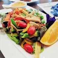 Fin The Farm แจ่วฮ้อน