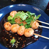 เมนูของร้าน ก๋วยเตี๋ยวรถตู้โกชาติ