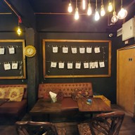 บรรยากาศ มาลามุท คอฟฟี่ พัทยากลาง