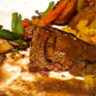 เมนูของร้าน Le Neuf Bistro _ เลอเนอฟ บิสโตร (เจ้าเก่า) สุขุมวิท 58