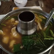 เมนูของร้าน ครัวชมจันทร์ นครนายก