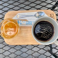 เมนูของร้าน Crystal Box Coffee & Wine Zone