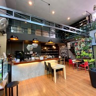 Crystal Box Coffee & Wine Zone