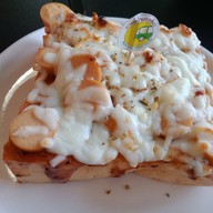 Green van house (กาแฟบ้านรถเขียว) -