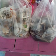 ก๋วยเตี๋ยวไก่ตุ๋นฮ่องกง สาขา1ประชาสงเคราะห์31
