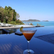 เมนูของร้าน Baba Pool Club @ศรีพันวา