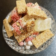 เมนูของร้าน Anasu Coffee กาแฟสด ขนมเปี๊ยะ โรตีชาชัก บางแม่นาง