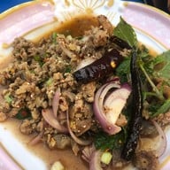 คุ้มอีสาน กรุงเทพ-นนท์32 มีสาขาเดียว