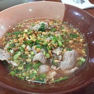 ก๋วยเตี๋ยวเนื้อวัวสุราษฎร์ธานี @น่าน