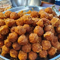 เมนูของร้าน แหนมหมู ยายจันทร์