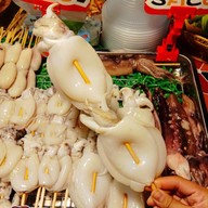 หน้าร้าน เจ้การหมึกย่างเป่าปาก  By.สวยขายหมึก สมุทรปราการ