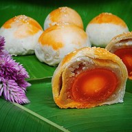 เมนูของร้าน ศิรินทร์ทิพย์เบเกอรี่ 2 กระเพราอกไก่ล้วน