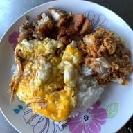 เมนูของร้าน ไก่ต้มน้ำปลา เจ้าเก่าซอยสดใส