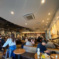 Starbucks Rinku Outlet