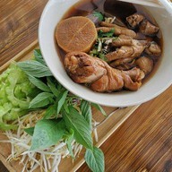 ก๋วยเตี๋ยวไก่โอ๊กกก เลียบคลองทวีวัฒนา