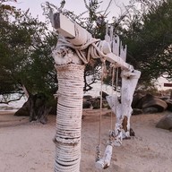 The Oriental Manta Resort