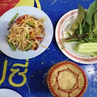 เมนูของร้าน ล้านใจ จุ่มแซ่บ อีสาน