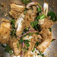 ไก่ยำแซ่บfc(ต้นหลิว) @ตลาดแสงศิริ เพชรเกษม 110