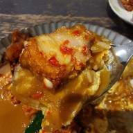 เมนูของร้าน เฟรดดี้ ข้าวแกงกะหรี่ ลาดพร้าว 71