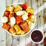 เมนูของร้าน บุรีล้ำบุรีรัมย์ ลูกชิ้นยืนกิน เมืองบุรีรัมย์