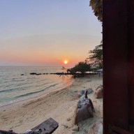 The Oriental Manta Resort