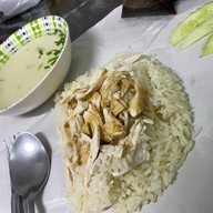 เมนูของร้าน ข้าวมันไก่ปาดังร์