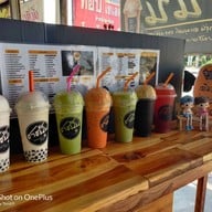 ชาชนิน แยกจรเข้สามพัน