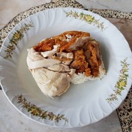 เมนูของร้าน เฮียตั้วข้าวมันไก่ ข้าวหมูแดง ก๋วยเตี๋ยวหมู