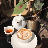 ลมโชย Caffee