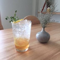 Sun and Son Cafe พัฒนาการ