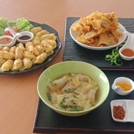 เตี๋ยวเกี๊ยวระเบิด ลาดกระบัง